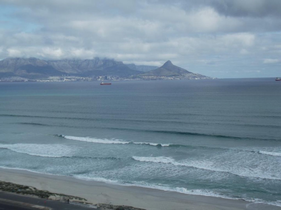 2 Bedroom Property for Sale in Bloubergrant Western Cape